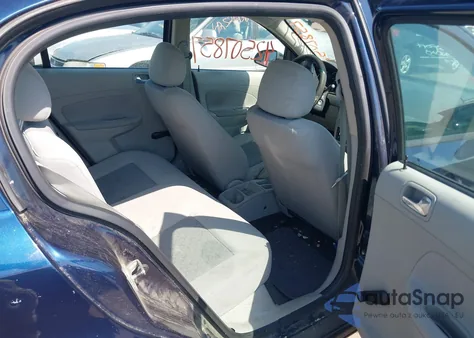 2010 Chevrolet Cobalt Ls z USA, uszkodzony, nr VIN 1G1AB5F51A7102651